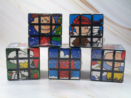 Peanuts Christmas Puzzle Cube (Works Like A Rubix Cube) - Used But MINT CONDITION - Images Line Up/NOT Covered In Plastic Wrap - snoopn4pnuts.com