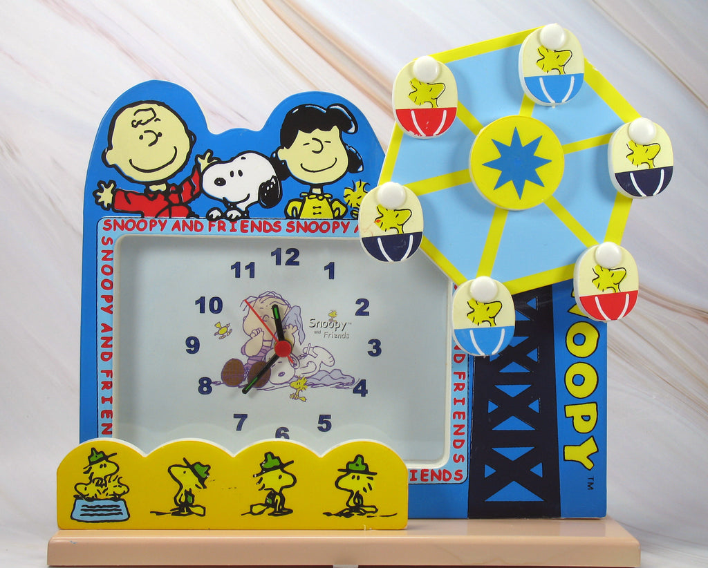 Peanuts Ferris Wheel Table Clock With Alarm