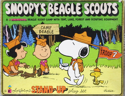 Snoopy's Beagle Scouts Large 3 - D Colorforms Set - NEW! - snoopn4pnuts.com