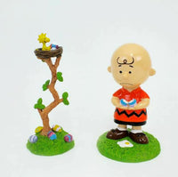 Dept. 56 "Easter Egg Hunt" 5 - Piece Figurine Set (*Woodstock Piece Damaged; No Green Garland) - snoopn4pnuts.com