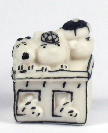 Peanuts Mini Porcelain Figurine - snoopn4pnuts.com