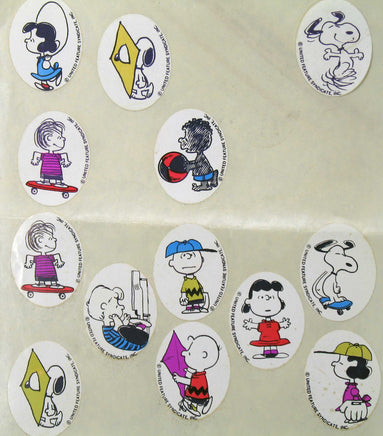 Peanuts Vintage Character Seals