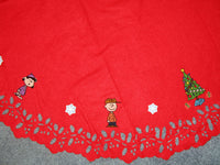 Peanuts Felt Christmas Tree Skirt (Handmade) - snoopn4pnuts.com