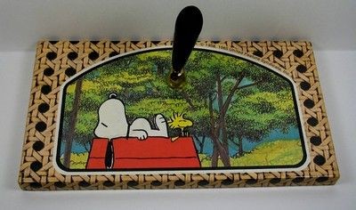 Snoopy on Doghouse Pen Holder
