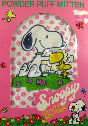 Snoopy Powder Puff Mitten
