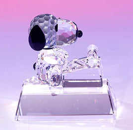 Crystal World Peanuts Figurine: Typing Snoopy - snoopn4pnuts.com
