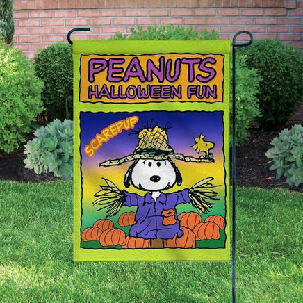 Peanuts Double - Sided Flag - Snoopy Halloween Scarecrow - snoopn4pnuts.com
