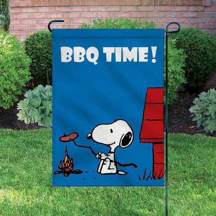 Peanuts Double - Sided Flag - Snoopy BBQ Chef - snoopn4pnuts.com