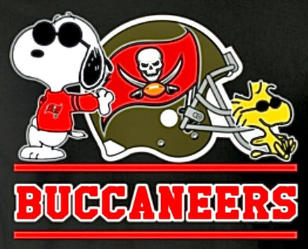 Snoopy Professional Football Indoor/Outdoor Waterproof Vinyl Decal - Tampa Bay Buccaneers - snoopn4pnuts.com