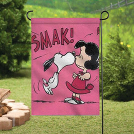 Peanuts Double - Sided Flag - Snoopy Kisses Lucy SMAK! - snoopn4pnuts.com