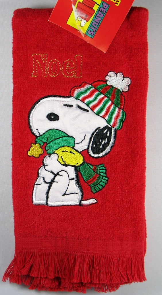 Snoopy Santa Fingertip Towel