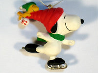 1992 Snoopy and Woodstock Skaters Christmas Ornament (Box Worn)