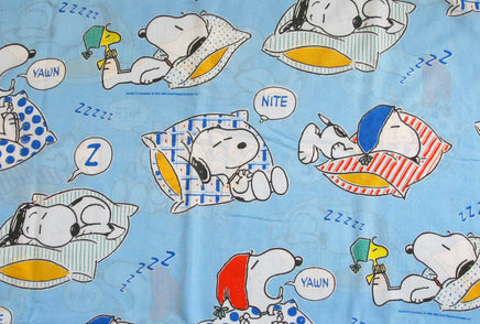 Vintage Peanuts Gang Fitted Sheet - Sleeping Snoopy - snoopn4pnuts.com