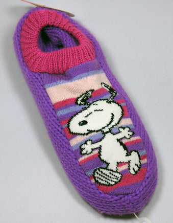 Snoopy Knit Slipper Socks - snoopn4pnuts.com