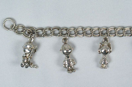 Peanuts Gang Sterling Silver 3-D Charm Bracelet (6 Charms)