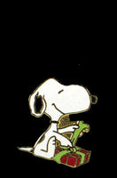 Snoopy Wrapping Gift Cloisonne Pin