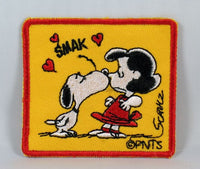 SNOOPY KISSES LUCY PATCH