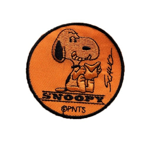 SNOOPY HOLDING LETTER PATCH - ORANGE