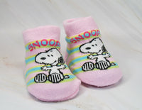 Snoopy Baby Booties - snoopn4pnuts.com