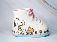Snoopy Vintage Baby Shoe Planter - Pink - snoopn4pnuts.com