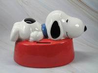 Snoopy On Base (Dog Dish?) Bank - snoopn4pnuts.com