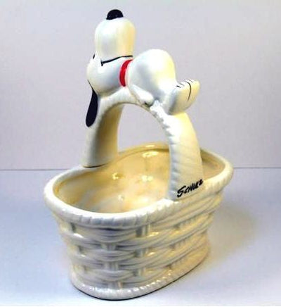 Snoopy Ceramic Basket Planter (Flaws)