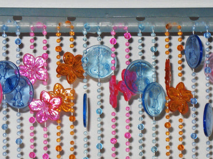 Peanuts Beaded Curtain (Open Box) - snoopn4pnuts.com
