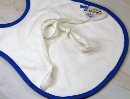 Snoopy Soft Cotton Bib - snoopn4pnuts.com