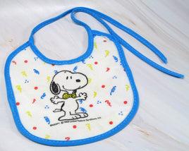 Snoopy Baby Bib - snoopn4pnuts.com