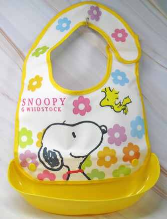 Snoopy Bowl Bib (Saves Food From Spilling Onto Floor!) - snoopn4pnuts.com