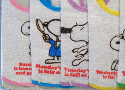 Snoopy "Days of the Week" Drooler Bib Set - snoopn4pnuts.com