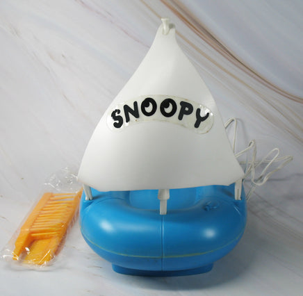 1975 Snoopy Vintage Electric (Battery - Operated) Comb and Brush Set - RARE! - snoopn4pnuts.com