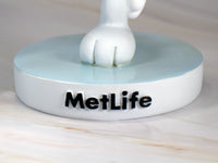Met life Snoopy Skating Bobblehead (Includes Decorative Gift Box) - snoopn4pnuts.com