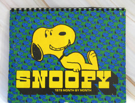 1979 Vintage Peanuts Gang 12 - Month Spiral Wall Calendar - snoopn4pnuts.com