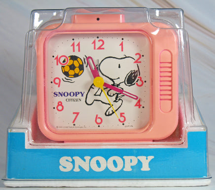 Snoopy Vintage Alarm Clock By Citizen (New But Battery Cover Missing On Back/Manufacturer's Error) - snoopn4pnuts.com