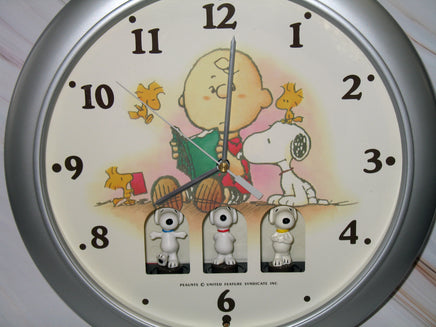 Peanuts Snoopy Musical and Animated Wall Clock - RARE! - snoopn4pnuts.com