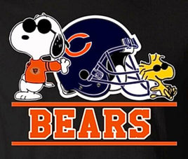 Snoopy Professional Football Indoor/Outdoor Waterproof Vinyl Decal - Chicago Bears - snoopn4pnuts.com