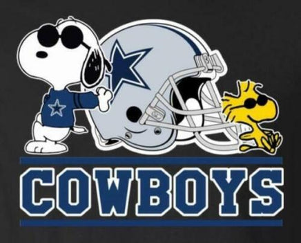 Snoopy Professional Football Indoor/Outdoor Waterproof Vinyl Decal - Dallas Cowboys - snoopn4pnuts.com