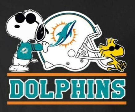 Snoopy Professional Football Indoor/Outdoor Waterproof Vinyl Decal - Miami Dolphins - snoopn4pnuts.com