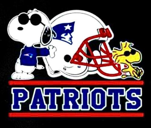 Snoopy Professional Football Indoor/Outdoor Waterproof Vinyl Decal - New England Patriots