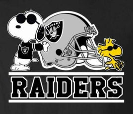 Snoopy Professional Football Indoor/Outdoor Waterproof Vinyl Decal - Las Vegas Raiders - snoopn4pnuts.com