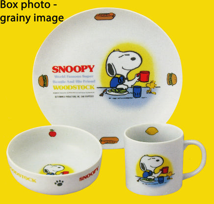 Snoopy Vintage 3 - Piece Children's Ceramic Dish Set - RARE! - snoopn4pnuts.com
