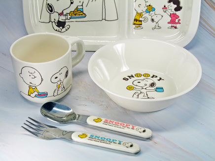 Snoopy 5 - Piece Children's Melamine Dish and Utensil Set - RARE! Japanese Sample! - snoopn4pnuts.com