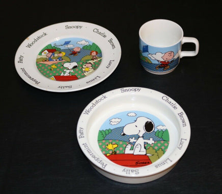 Peanuts Gang Johnson Brothers Vintage 3-Piece Children's Vintage Ceramic Dish Set