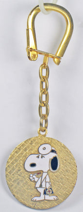 Dr. Snoopy Vintage Metal Key Chain - snoopn4pnuts.com