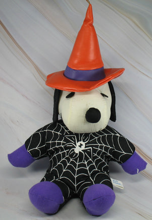 Snoopy Halloween Witch "Marshmallow" Doll With Hanging Loop (Near Mint) - snoopn4pnuts.com