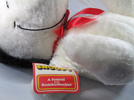 Snoopy Vintage Plush Doll By Knickerbocker - snoopn4pnuts.com