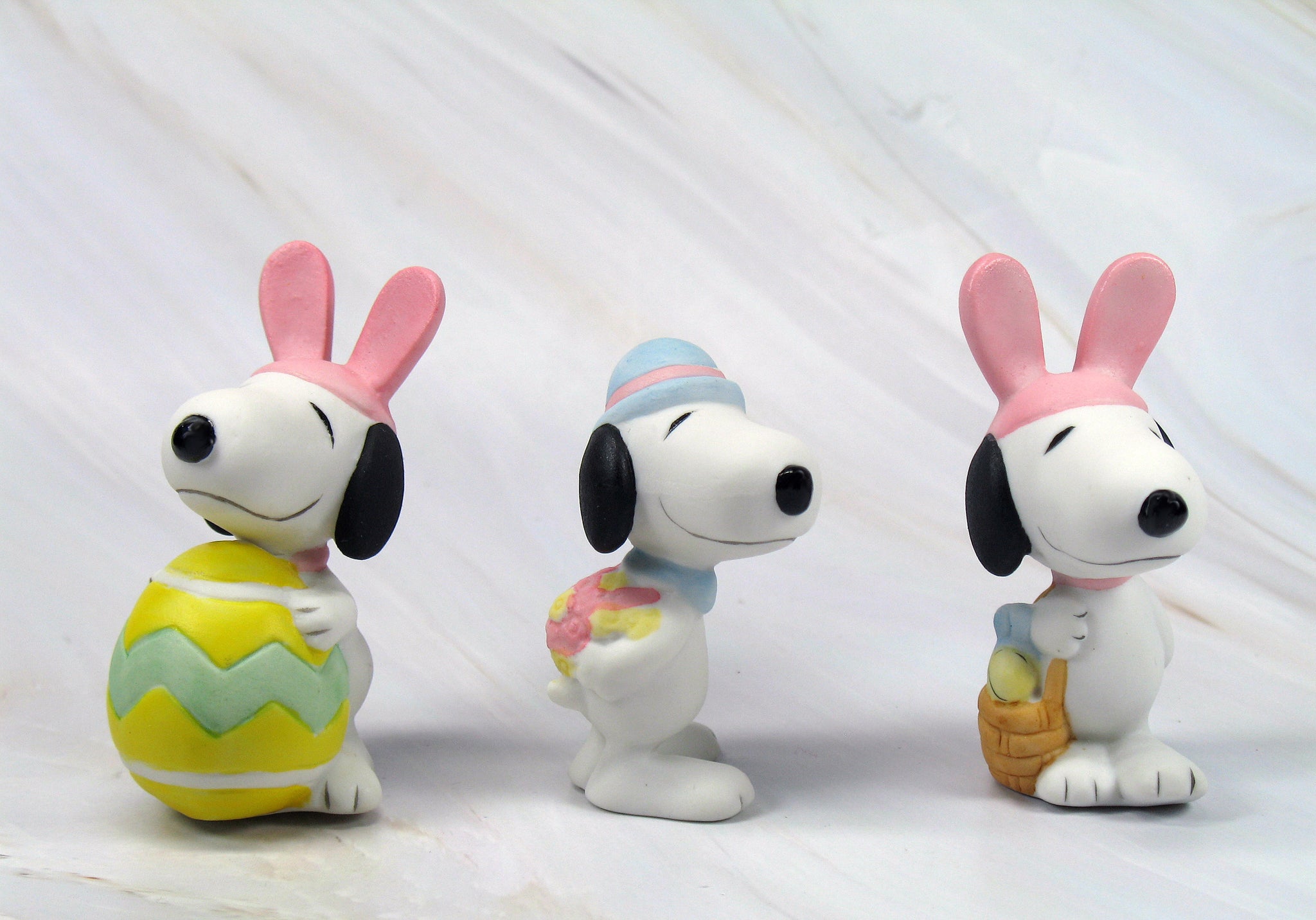 ダンバリーミント　スヌーピー　イースター Snoopy Easter Figurine Collectible| snoopn4pnuts.com