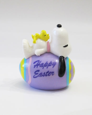 SNOOPY ON EGG EASTER PVC - snoopn4pnuts.com