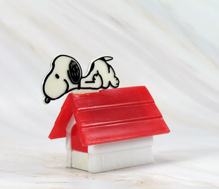 Snoopy Vintage Doghouse Eraser - snoopn4pnuts.com